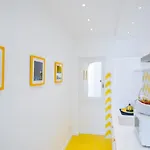 House Metafora -