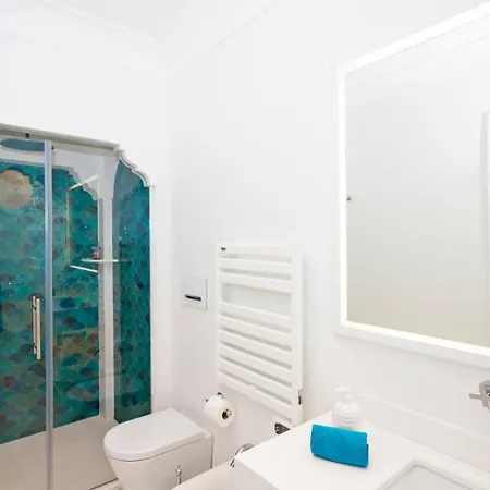 House Metafora -